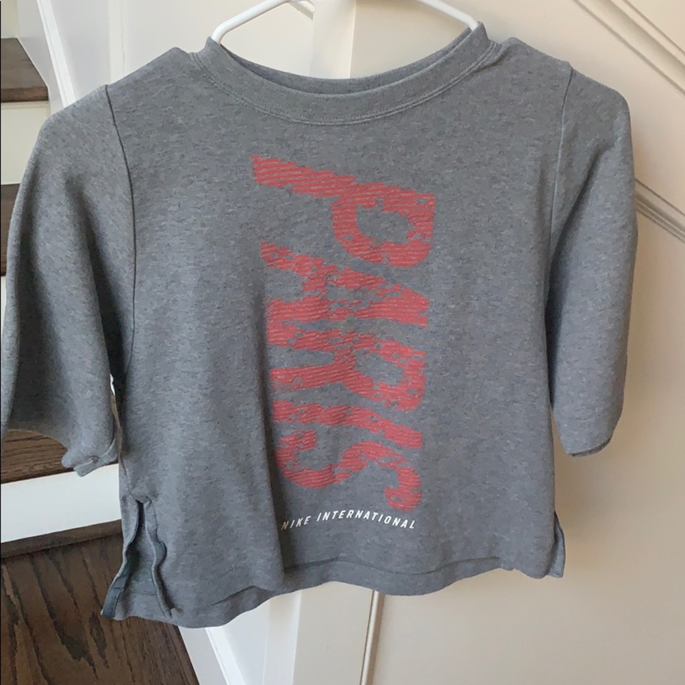 Women’s Nike International Grey Cropped Shirt